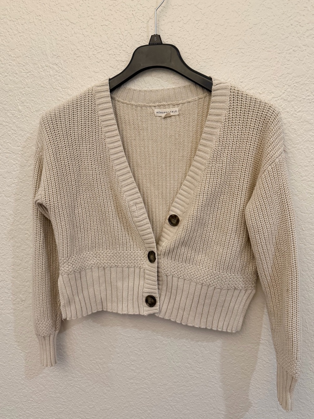 Aeropostale Cream Cropped V-Neck Button Cardigan